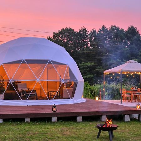 Glamping Resort Varie Фуджикавагучико Екстериор снимка