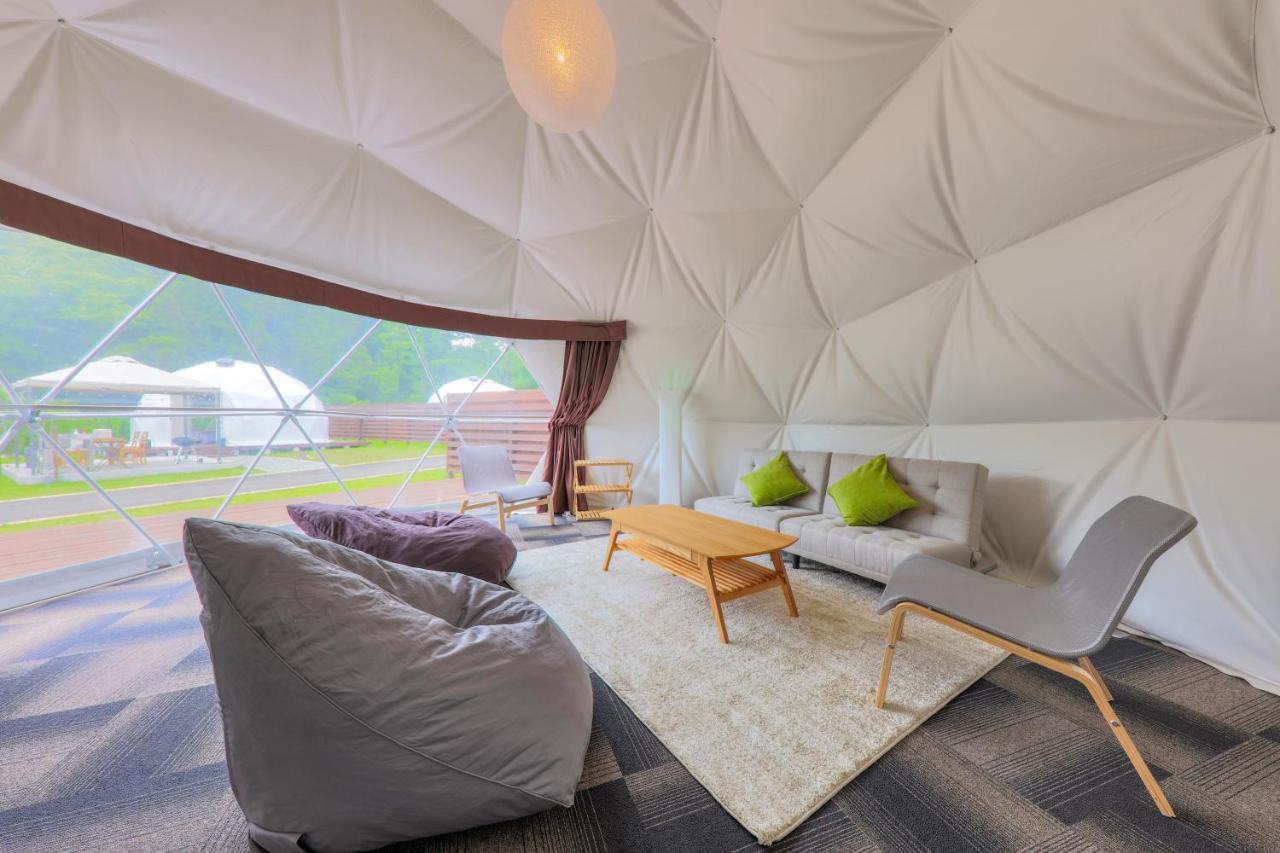 Glamping Resort Varie Фуджикавагучико Екстериор снимка