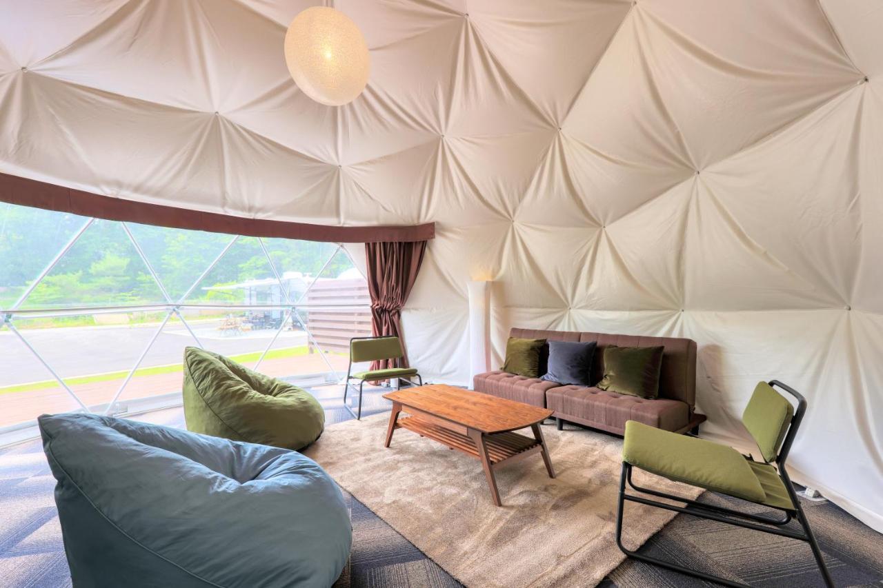 Glamping Resort Varie Фуджикавагучико Екстериор снимка